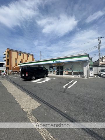 コンビニ　ファミリーマート鵠沼海岸七丁目店（コンビニ）まで355m
