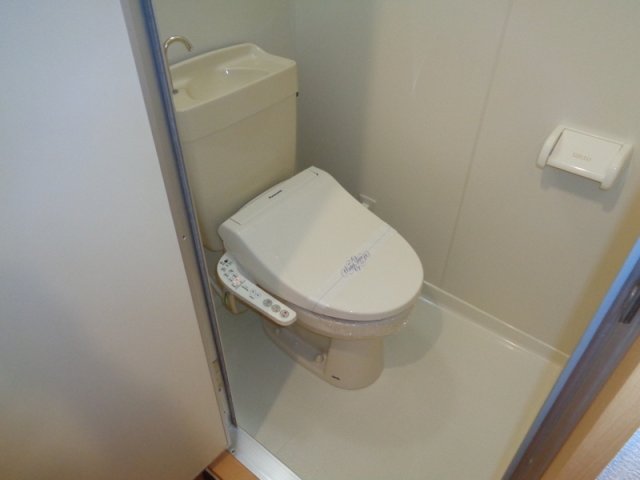 フォーレスト中百舌鳥のトイレ写真