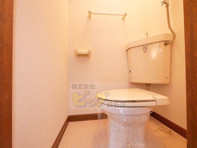 トイレ　綺麗に清掃済みです♪