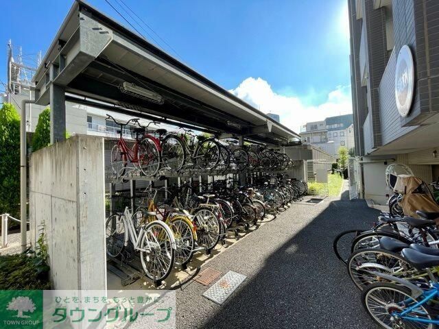 レジディア中落合A棟の外観写真