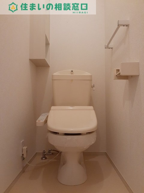 トイレ　同型