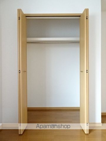 ファレ・キヨラの内装写真
