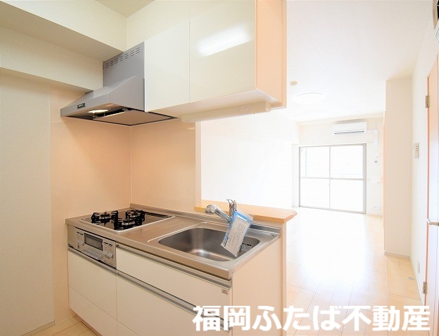 クレア城南の居間写真