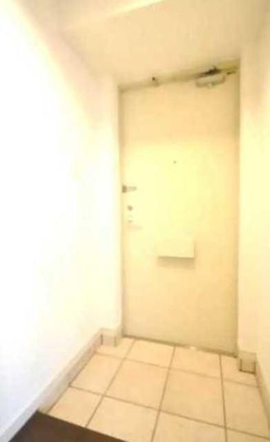 玄関　※別部屋参考写真