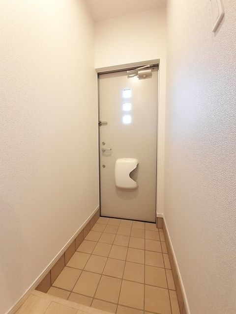 玄関　参考画像