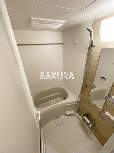 バス・シャワールーム　日々の疲れを癒すお風呂です♪