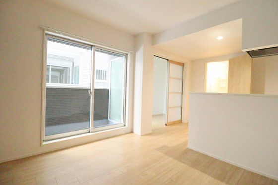 居室・リビング　※別部屋の写真です