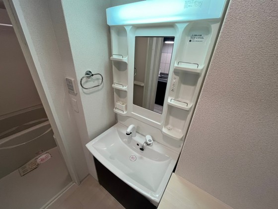 洗面設備　※別部屋の写真です