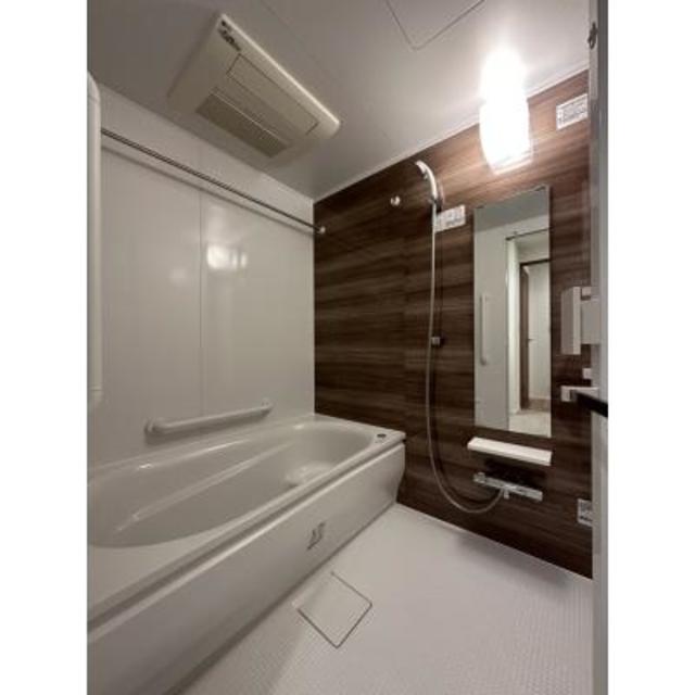 バス・シャワールーム　※写真は同タイプ住戸です。