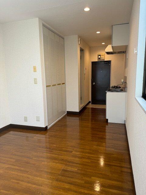 京王井の頭線 高井戸駅 徒歩5分 2階建 築39年の居間写真