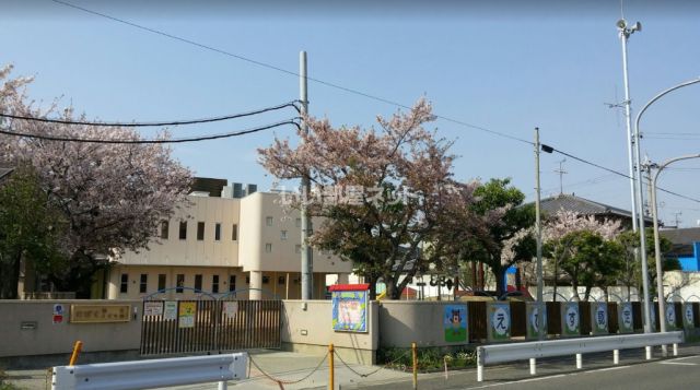 幼稚園・保育園　えびす認定こども園（幼稚園・保育園）まで812m