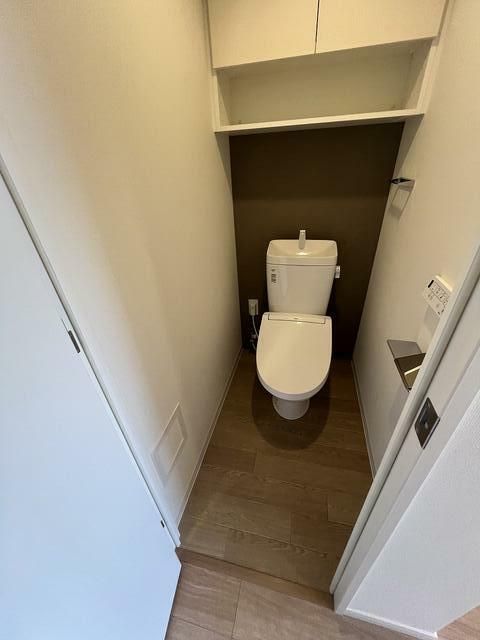 トイレ　落ち着いたトイレです