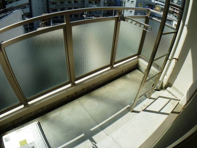 ラウェゾン塚本通の内装写真