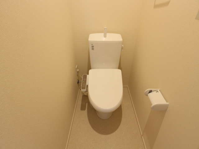 ベルパージュ東紀寺のトイレ写真