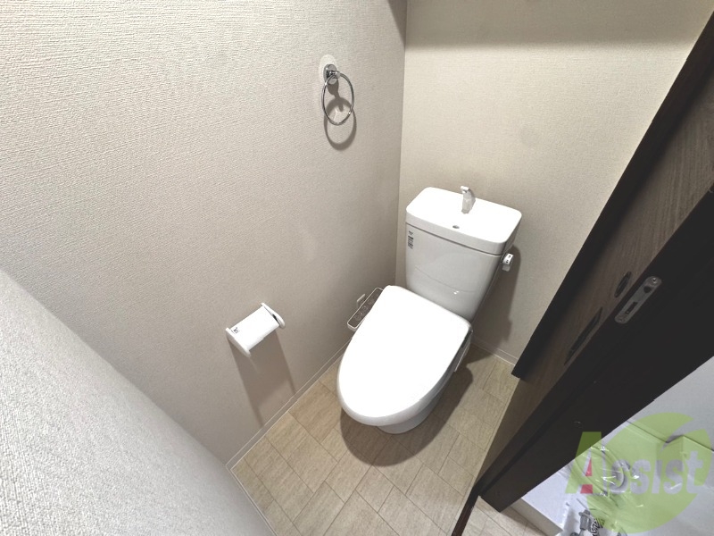 トイレ　トイレは、シャワートイレとなっております。
