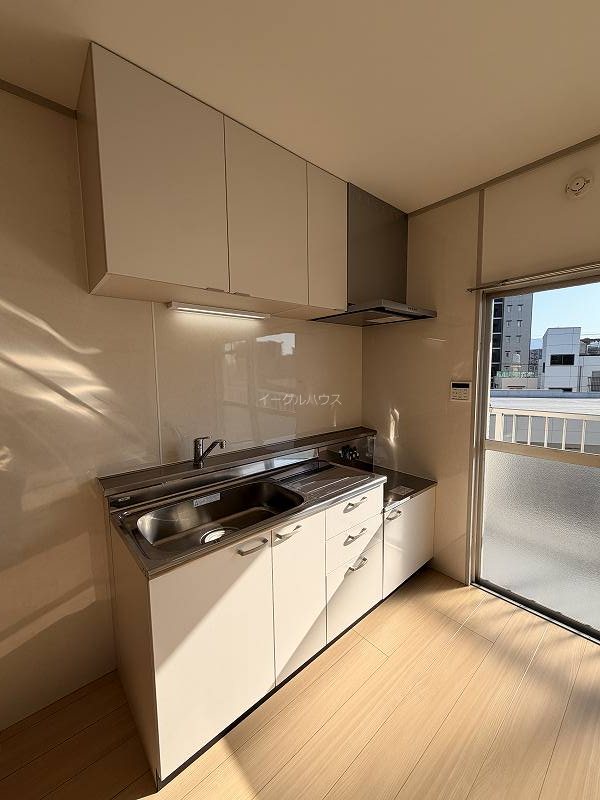 キッチン　別部屋写真使用