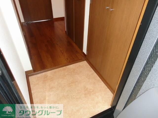 ドミールサガミIIIの玄関写真