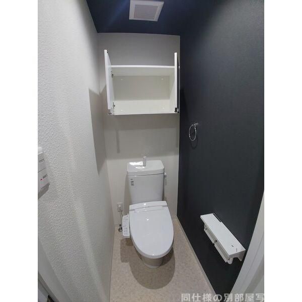 南海高野線 堺東駅 徒歩19分 10階建 築3年のトイレ写真