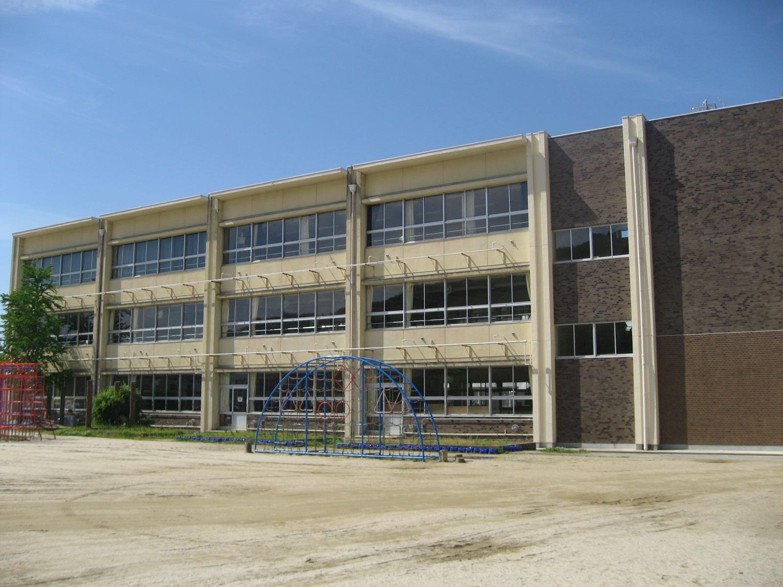 小学校　多治見市立笠原小学校（小学校）まで1658m