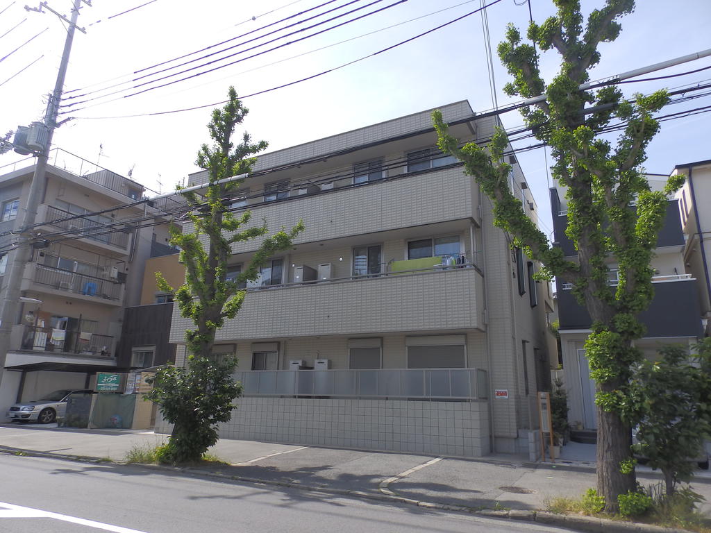 建物外観　新婚さんにもオススメの1LDKタイプ