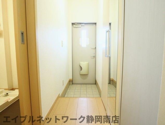 玄関　毎日通る玄関はこちらです