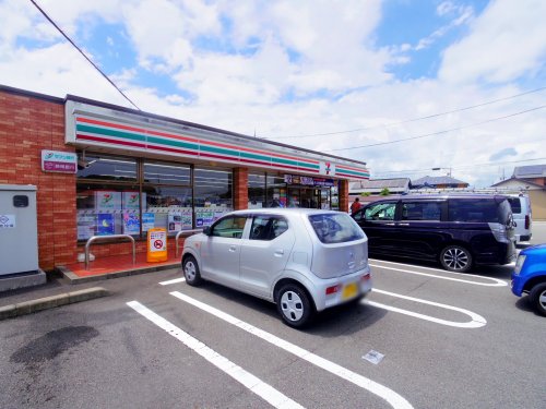 コンビニ　セブンイレブン 藤枝末広店（コンビニ）まで932m