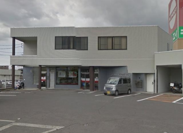 銀行　香川銀行　空港口支店（銀行）まで1048m