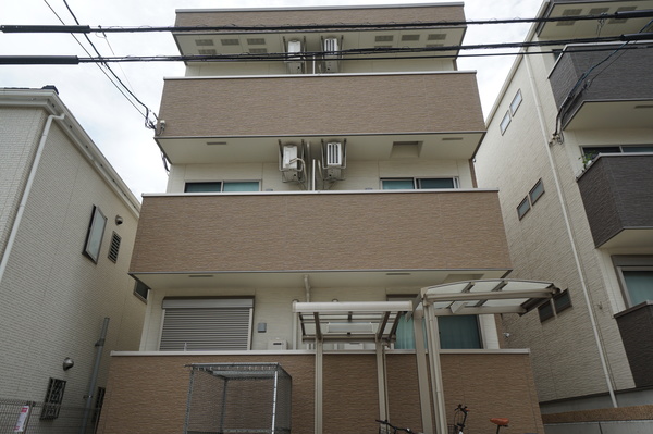 大阪府吹田市垂水町１（アパート）の賃貸物件の外観