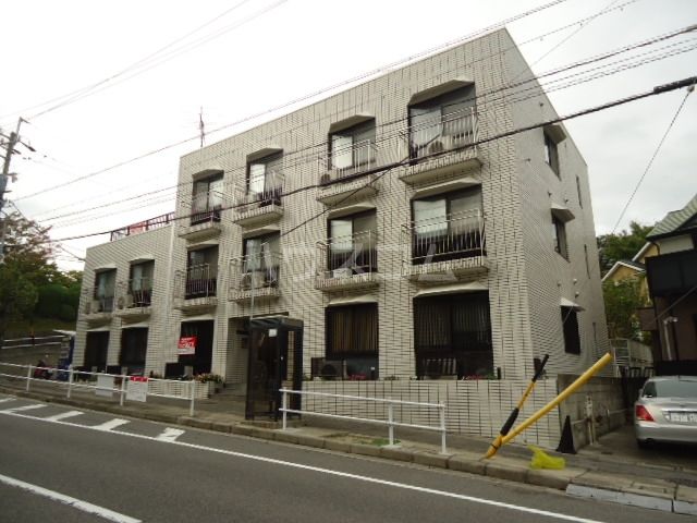 名古屋市天白区大坪のアパートの建物外観
