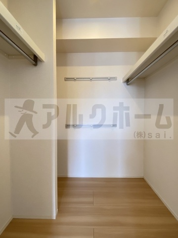 収納　ウォークインクローゼット