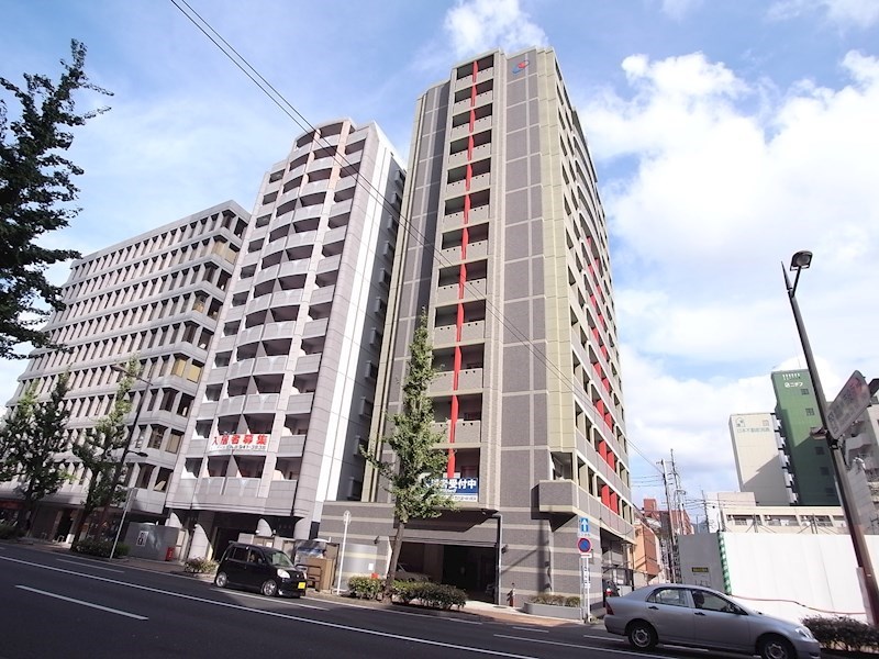 堺町センタービルの建物外観