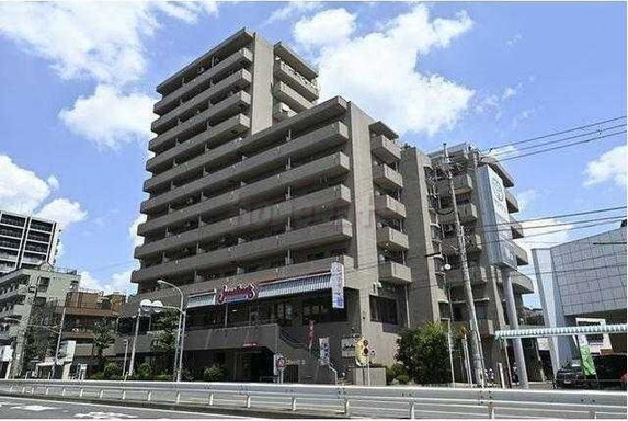 東京都北区志茂３（マンション）の賃貸物件の外観