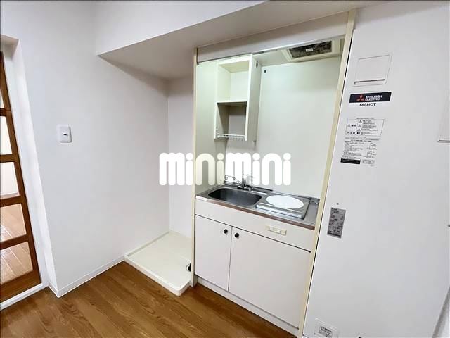 キッチン　清掃前の為、１０２号室写真