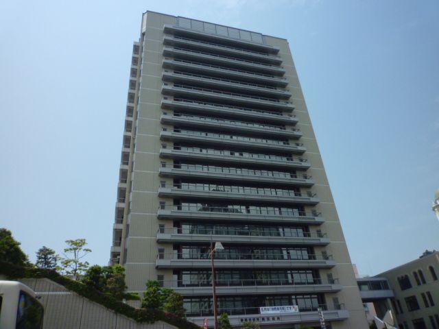 【静岡市葵区七間町のマンションの役所】