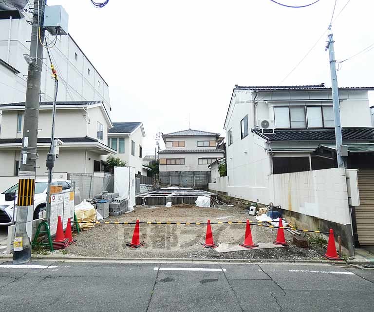 【ヴォーグ丹波橋の建物外観】