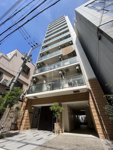 【Y＆Rino Residenceの建物外観】