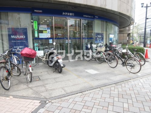 【藤沢市本町のマンションの銀行】