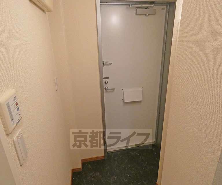 玄関　玄関です。