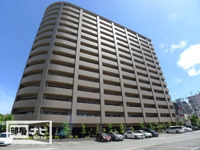 高松市錦町のマンションの建物外観