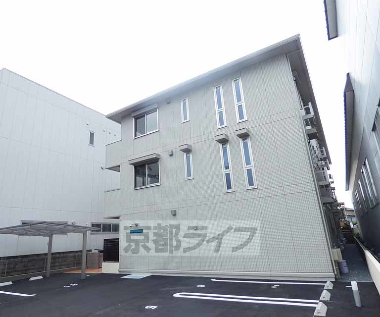 京都市北区紫竹下高才町のマンションの建物外観