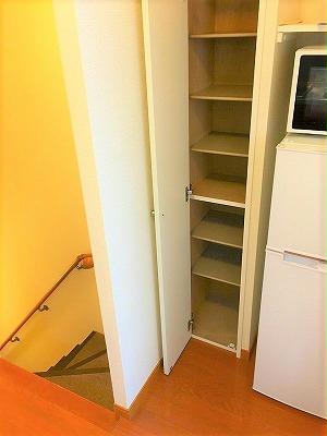 収納　シューズボックス