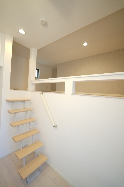 玄関　階段部分