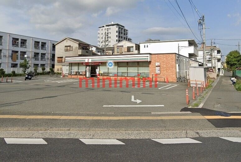 コンビニ　セブンイレブン高槻南芥川町店（コンビニ）まで186m