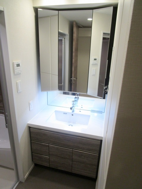 洗面設備　★シャンプードレッサー★