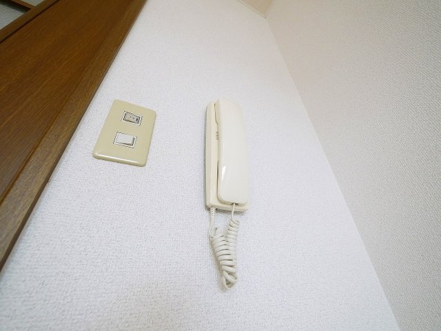 セキュリティ　インターホンです