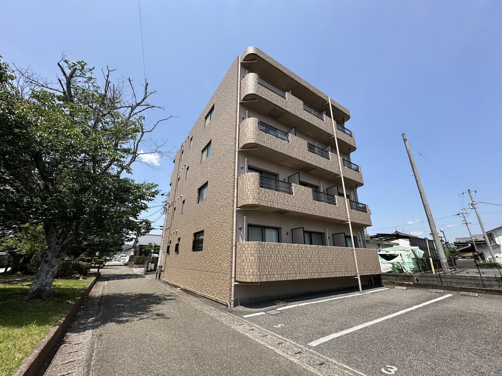 ＪＲ土讃線 土佐山田駅 徒歩10分 築23年