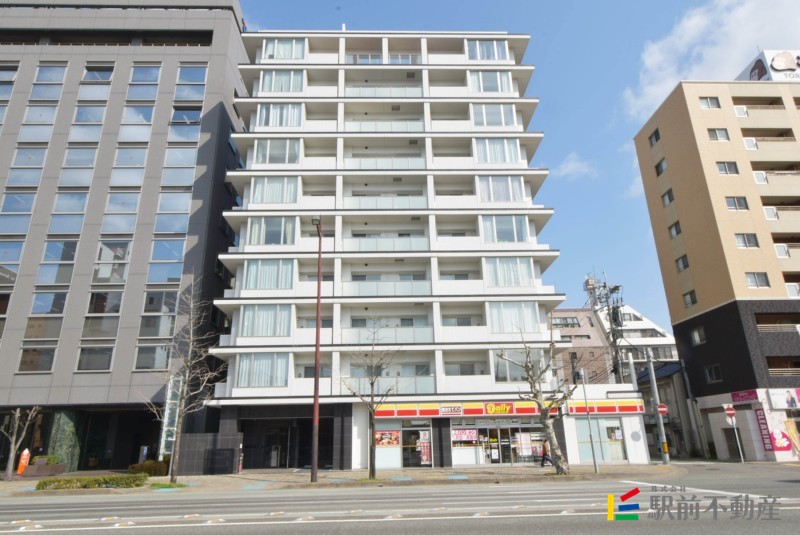 建物外観　全室大濠公園ビュー♪