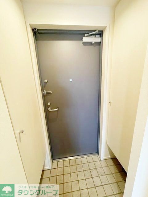 玄関　お部屋探しは株式会社　タウンハウジング　までお気軽にお問合…