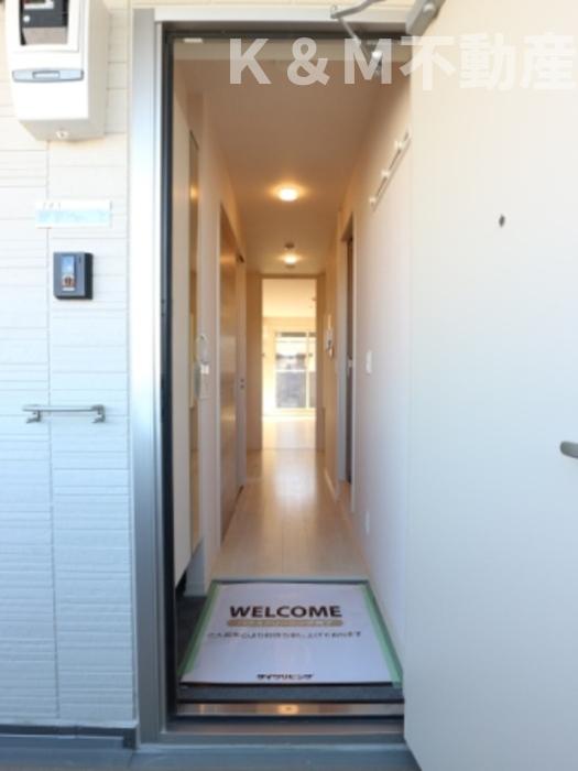 玄関　落ち着いた玄関です