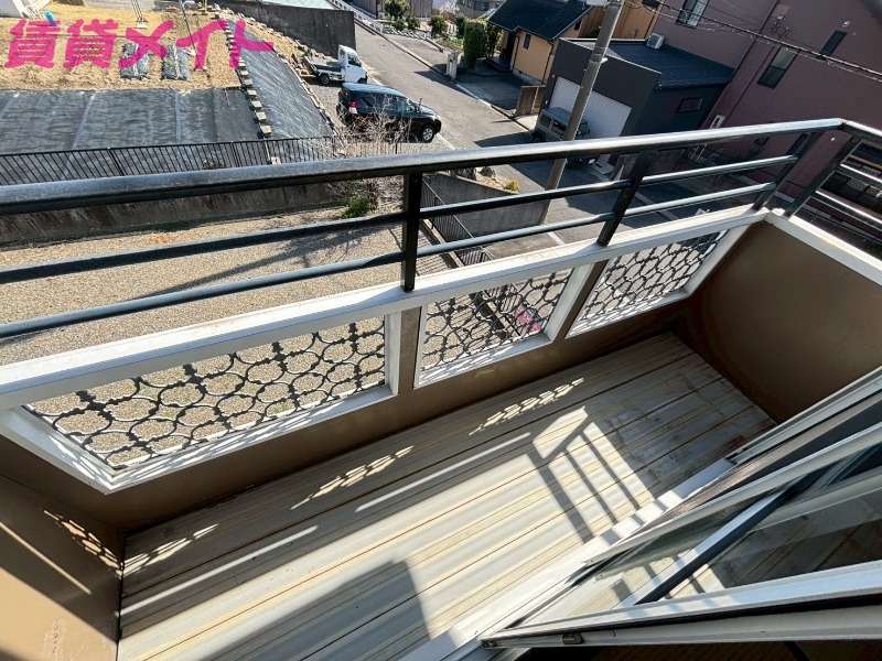 バルコニー　バルコニー